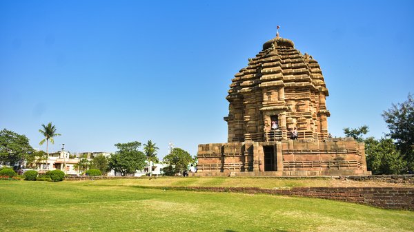 Comment organiser une visite des temples anciens en Inde sans guide?