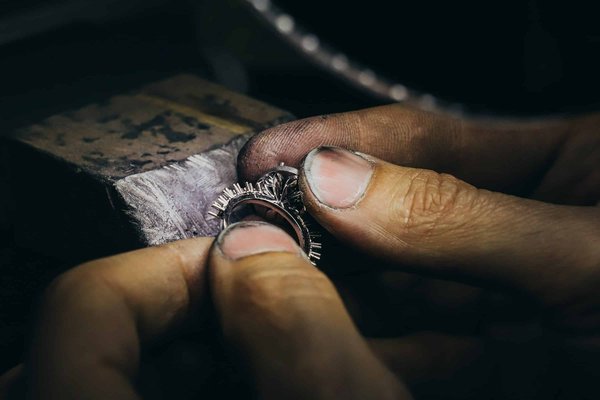 Où trouver des ateliers de fabrication de bijoux en or traditionnels au Pérou?